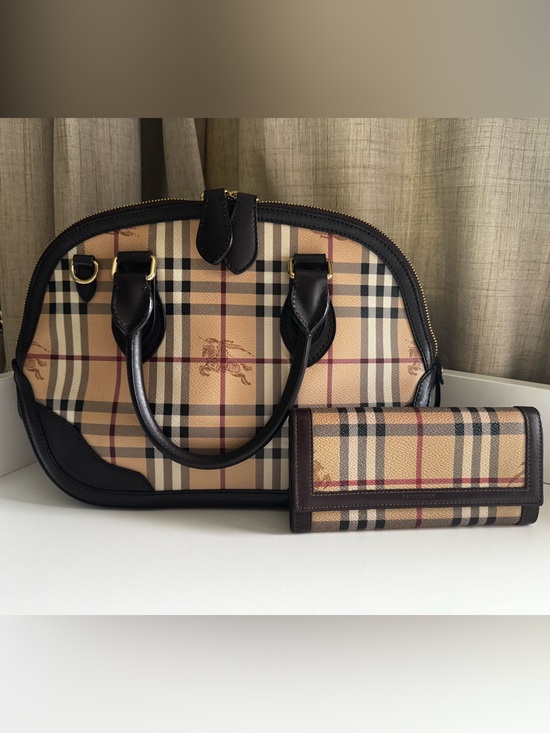 Burberry Handbags - Vintage Burberry Haymarket Check Small Orchard Bowling Bag Chocolate